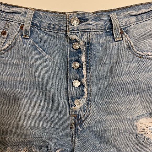 Levi’s | Denim Shorts | Button Fly | 32 Waist - Picture 7 of 7